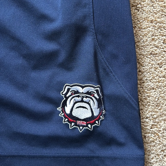 Athletic shorts with bulldog logo - Picture 4 of 5